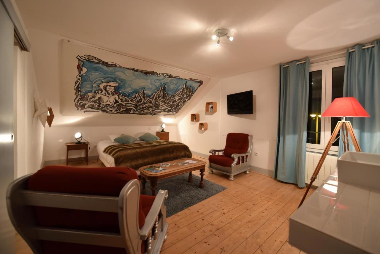 Mamie Jane Co-Munity Hotel Екс ле Бен Екстериор снимка