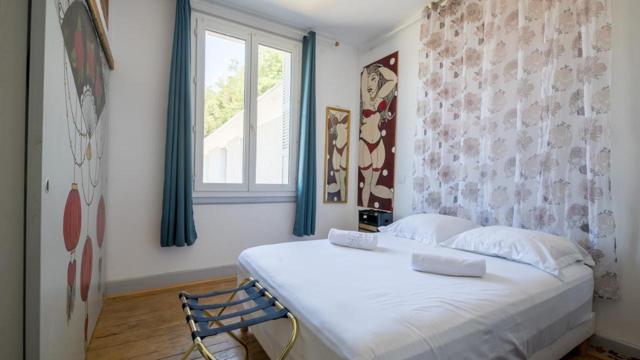 Mamie Jane Co-Munity Hotel Екс ле Бен Екстериор снимка